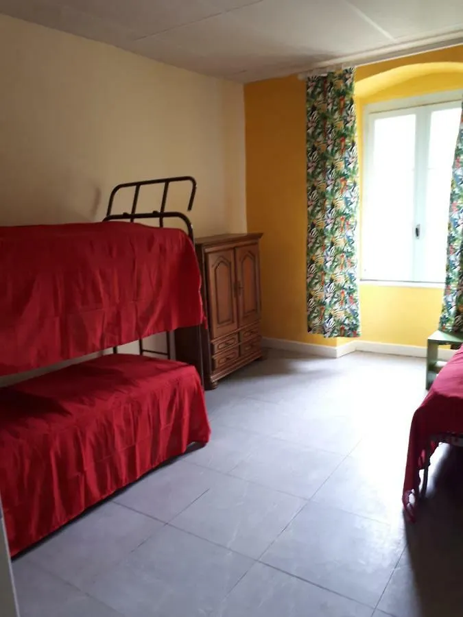 Le Saint Joseph Bed & Breakfast  Saint-Didier-sur-Doulon