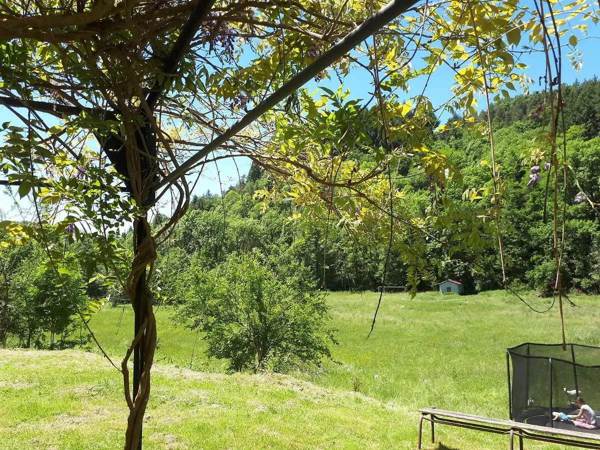 Le Saint Joseph Bed & Breakfast  Saint-Didier-sur-Doulon
